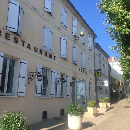 Hotel Restaurant La Boule D'Or Barbezieux-Saint-Hilaire Exterior foto